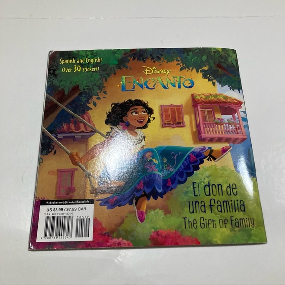 Disney Encanto book - Picture 4 of 4